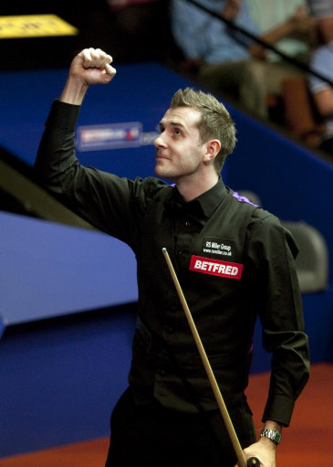 周琦回到健 周琦回到健